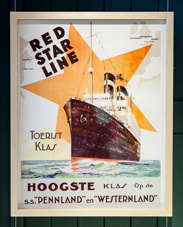 Affiche van een passagiersschip in het Red Starline Museum